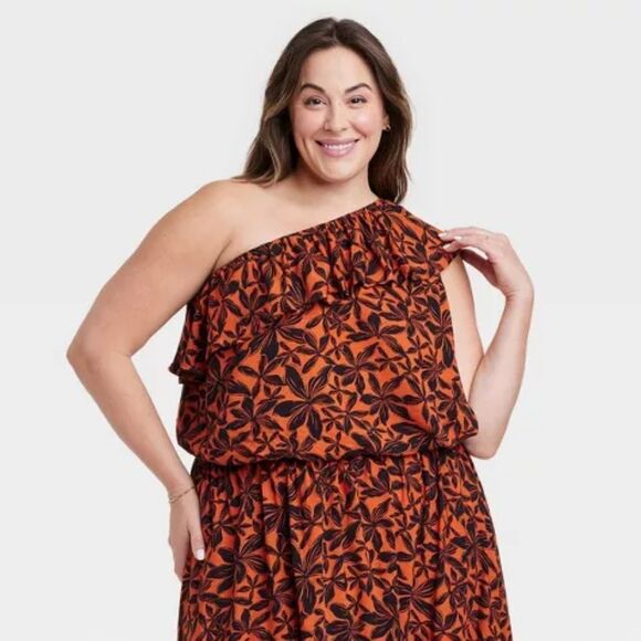 One-Shoulder Crop Top from Ava & Viv - Picture 1 of 3